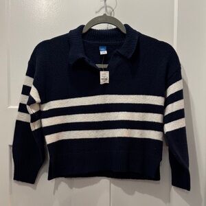 NWT Old Navy Navy and White Cowl Neck Sweater Size S (6)